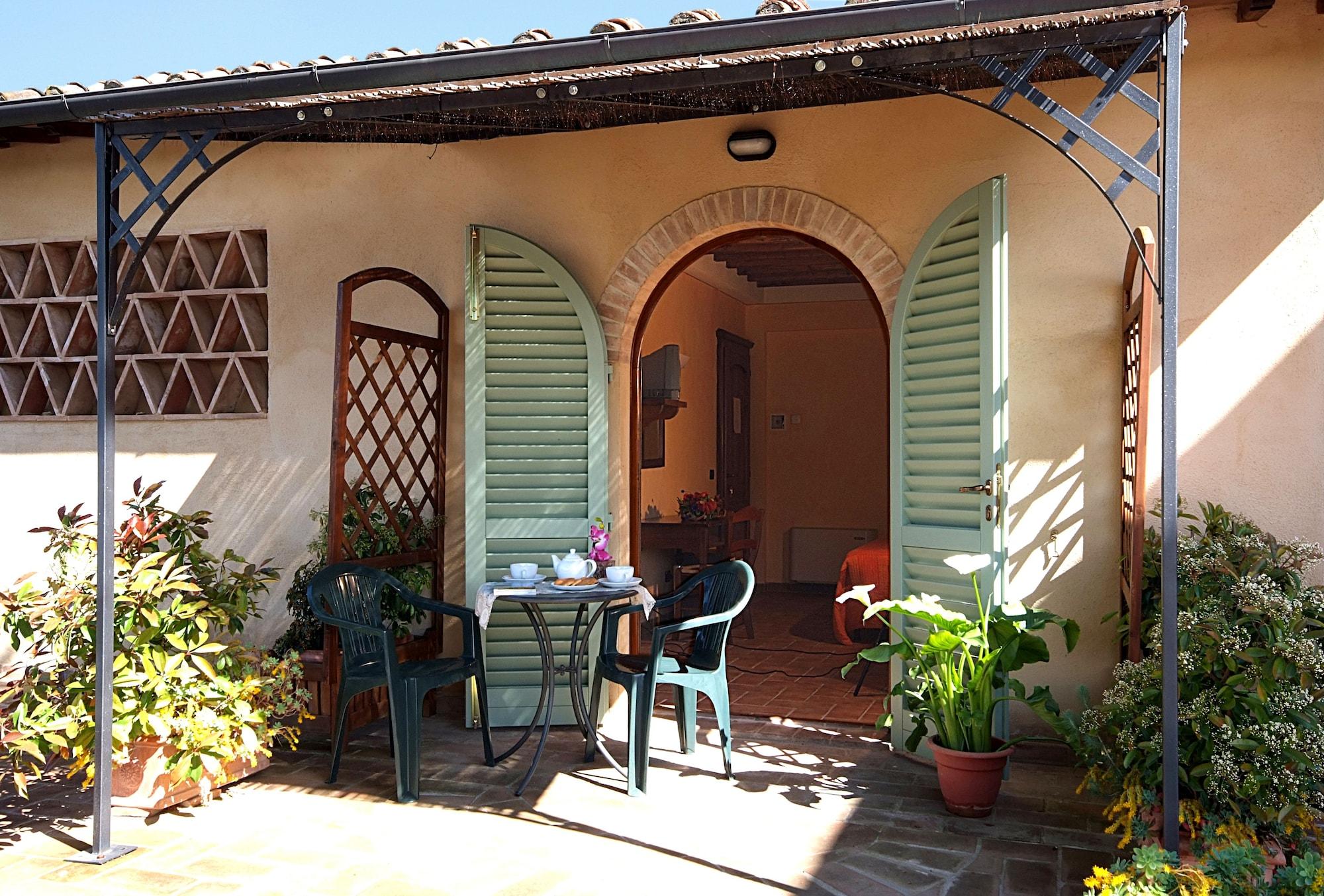Antico Borgo Il Cardino Bed and Breakfast Σαν Τζιμινιάνο Εξωτερικό φωτογραφία
