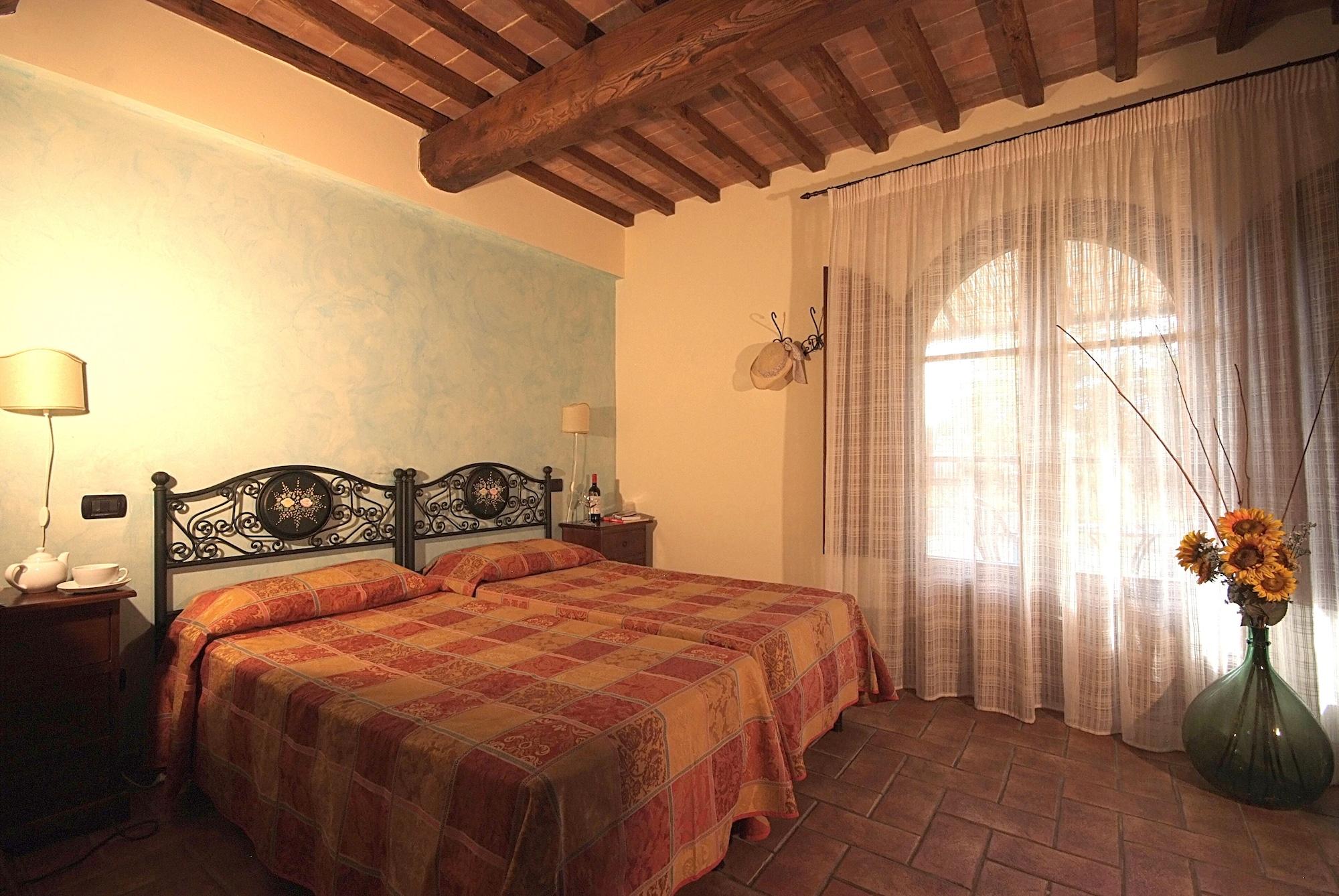 Antico Borgo Il Cardino Bed and Breakfast Σαν Τζιμινιάνο Εξωτερικό φωτογραφία