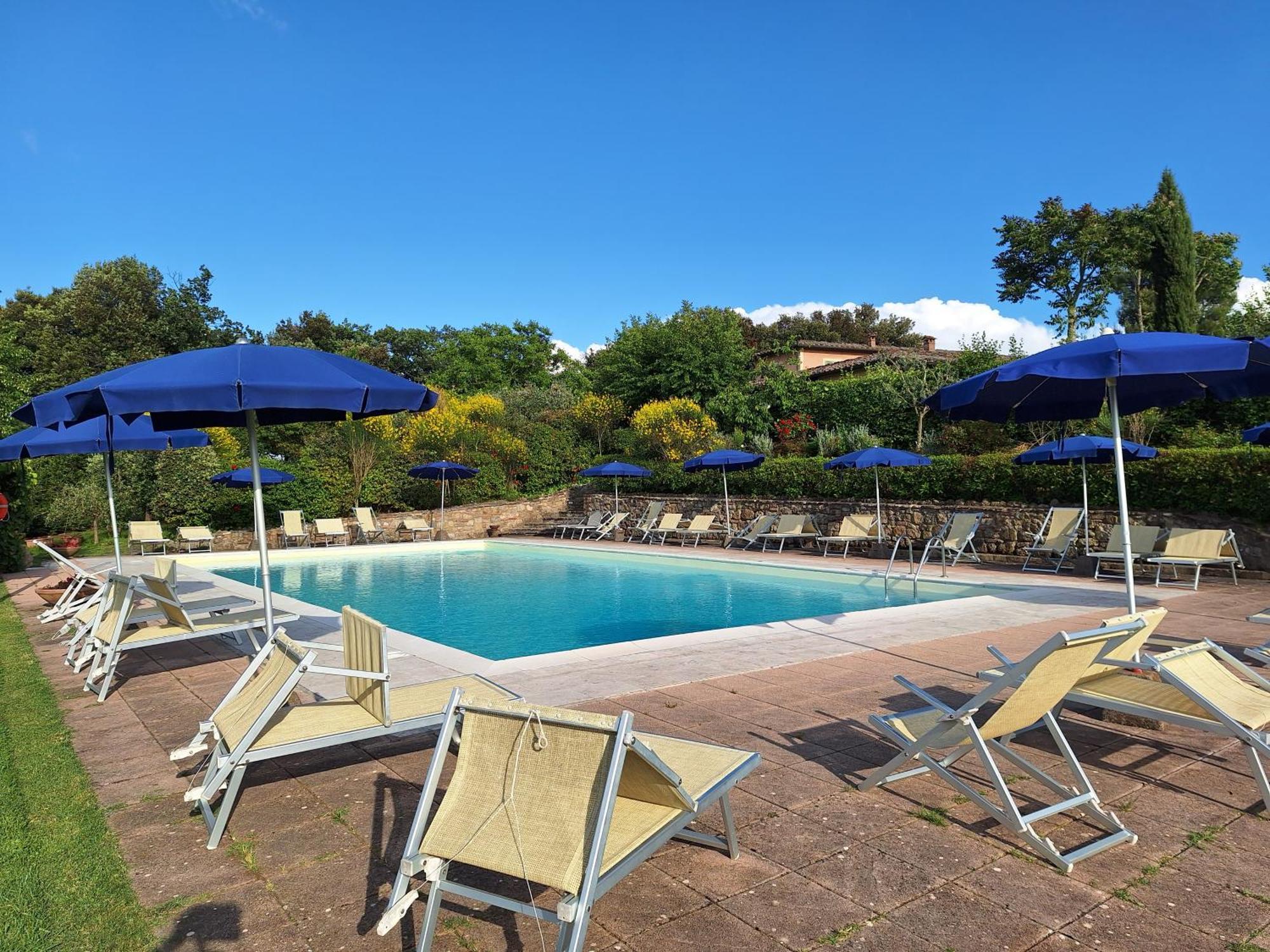 Antico Borgo Il Cardino Bed and Breakfast Σαν Τζιμινιάνο Εξωτερικό φωτογραφία