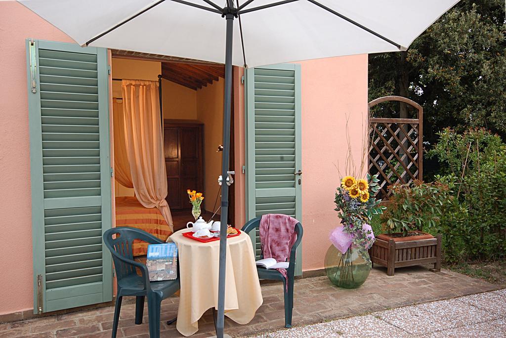 Antico Borgo Il Cardino Bed and Breakfast Σαν Τζιμινιάνο Εξωτερικό φωτογραφία